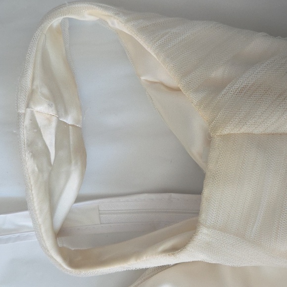 Modern Trousseau Gwen Wedding Dress Ivory Size 12 - Picture 16 of 16